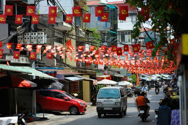 Attention au Consommateur : Duel entre Cosmétiques Traditionnels et Écologiques !