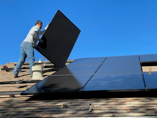 Top 5 systèmes de panneaux solaires photovoltaïques pour votre maison